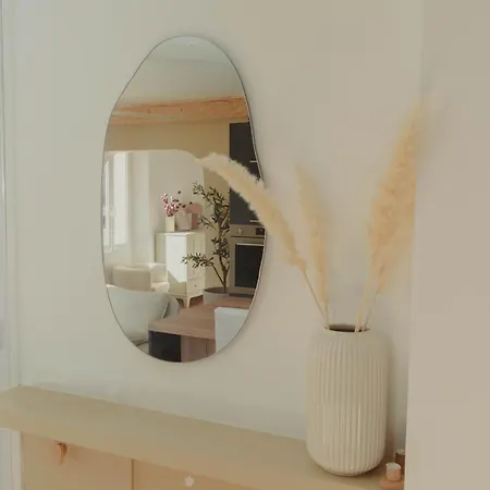 Appartamento Au Coeur De Hyeres, Ideal Pour Les Couples !