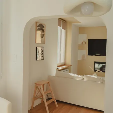Au Coeur De Hyeres, Ideal Pour Les Couples ! 耶尔