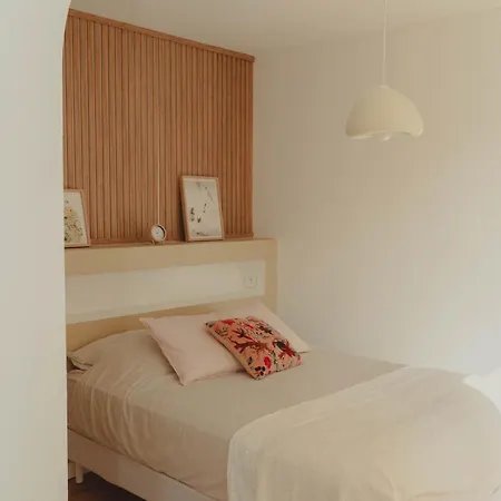 Apartamento Au Coeur De Hyeres, Ideal Pour Les Couples ! *
