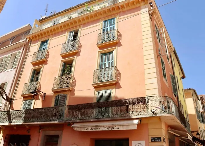 Appartement Au Coeur De Hyeres, Ideal Pour Les Couples ! *