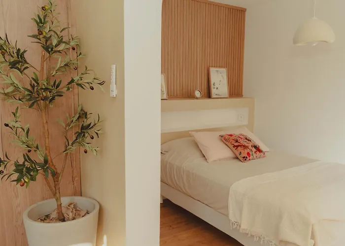 Au Coeur De Hyeres, Ideal Pour Les Couples ! Appartement